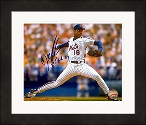 Skladište autografa 625095 8 x 10 in. Dwight Gooden Autographd Photo - New York Mets - br.9IINSPIRANO 85 NL Cy Matted & Framed