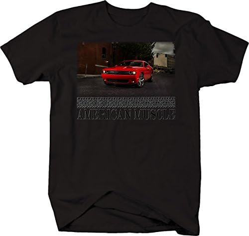 American Muscle Hotrod Challenger Red Street Scene Scene Downtown majice za muškarce